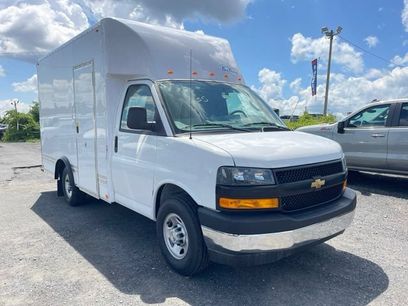 New 2026 Chevrolet Express 3500 w/ Power Convenience Package