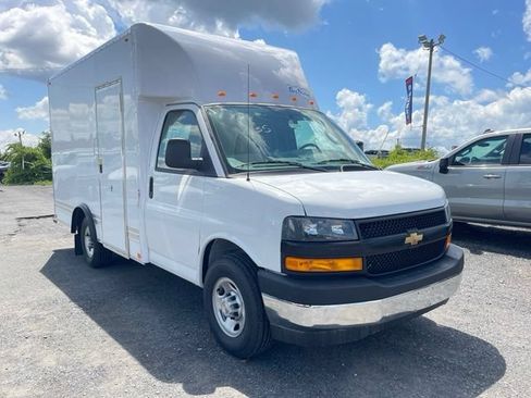 New 2026 Chevrolet Express 3500 w/ Power Convenience Package RWD image 1