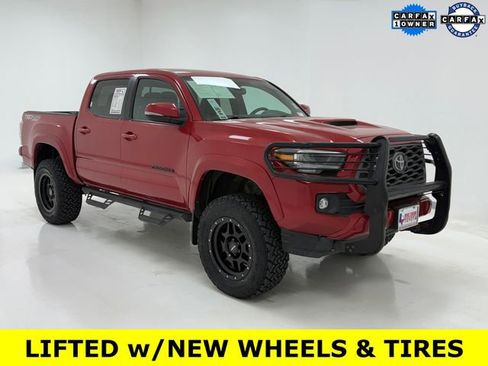 Used 2022 Toyota Tacoma TRD Sport w/ Technology Package AWD/4WD image 1