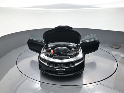 Used 2024 Chevrolet Camaro LT image 12