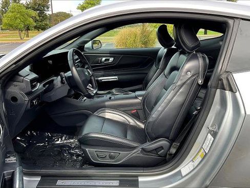 Certified 2024 Ford Mustang Premium image 7