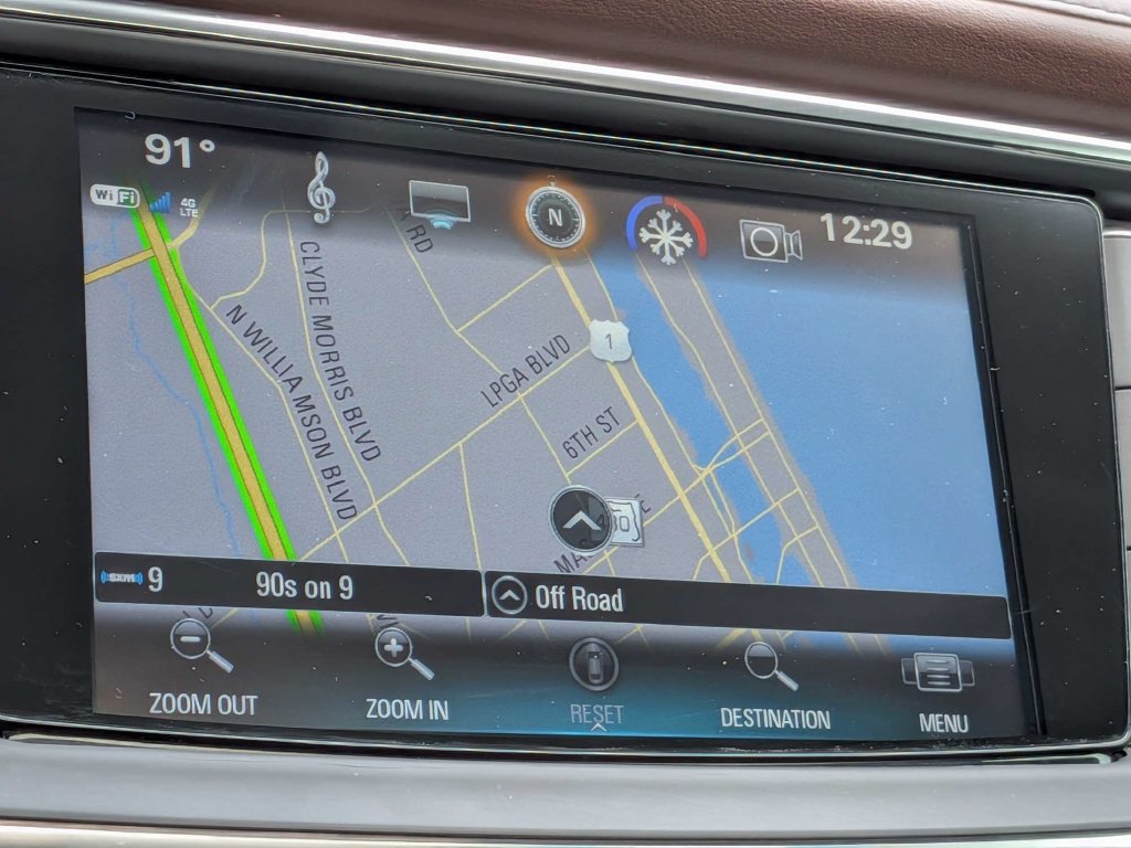 Used 2019 Buick Enclave Avenir w/ Avenir Technology Package FWD image 30
