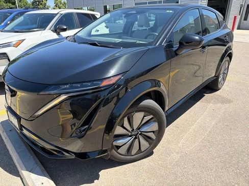 Used 2024 Nissan Ariya AWD image 3