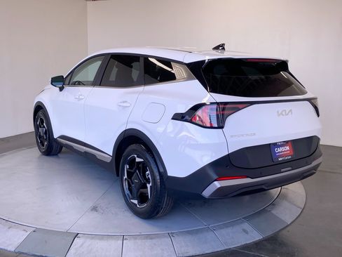 Certified 2026 Kia Sportage EX FWD image 3