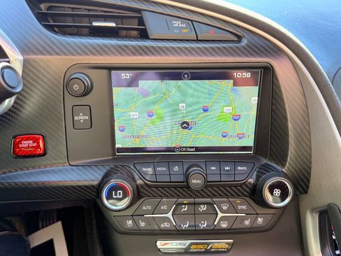 Used 2016 Chevrolet Corvette Z06 w/ 3LZ Preferred Equipment Group image 37