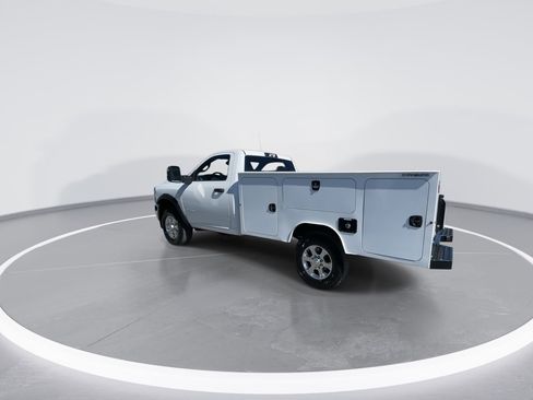 New 2025 RAM 3500 Big Horn AWD/4WD image 12