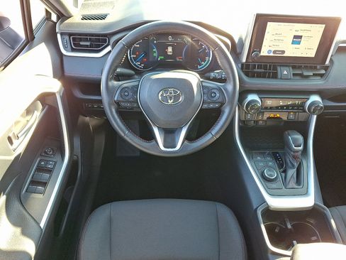 Certified 2023 Toyota RAV4 SE image 12