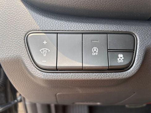 New 2025 Kia Seltos S image 30