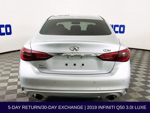 Used 2019 INFINITI Q50 Luxe w/ Essential Package (3.0T Luxe) AWD/4WD image 7