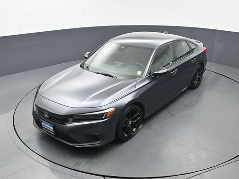 Certified 2024 Honda Civic Sport image 33