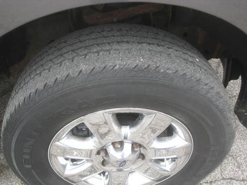 Used 2014 Ford F150 XLT w/ XLT Chrome Package AWD/4WD image 34
