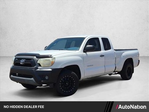 Used 2015 Toyota Tacoma 2WD Access Cab w/ Convenience Package image 1