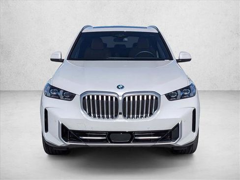 New 2026 BMW X5 xDrive50e AWD/4WD image 5
