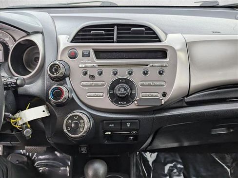Used 2013 Honda Fit image 12
