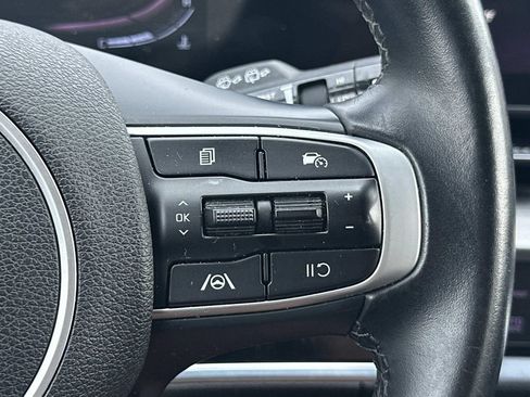 Used 2023 Kia Sportage EX FWD image 19