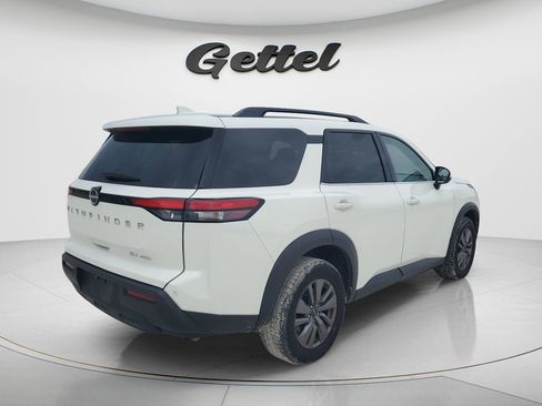Used 2024 Nissan Pathfinder SV AWD/4WD image 5