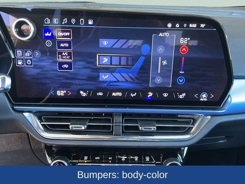Used 2025 Chevrolet Equinox EV LT FWD image 14