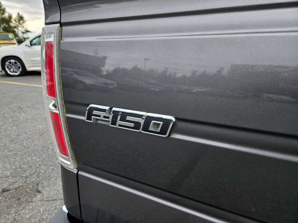 Used 2010 Ford F150 XLT AWD/4WD image 12