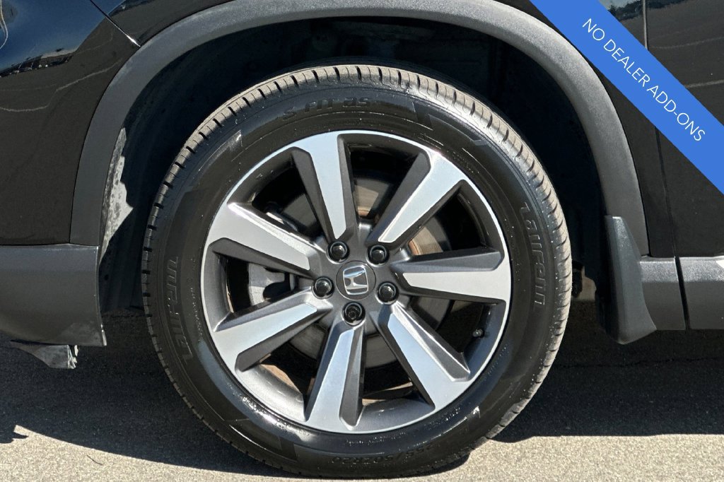 Certified 2023 Honda Pilot Touring image 36