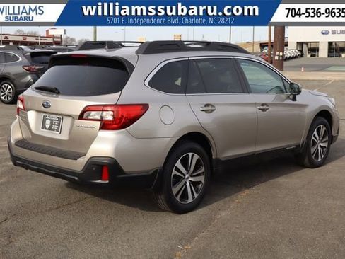 Used 2019 Subaru Outback 2.5i Limited image 8