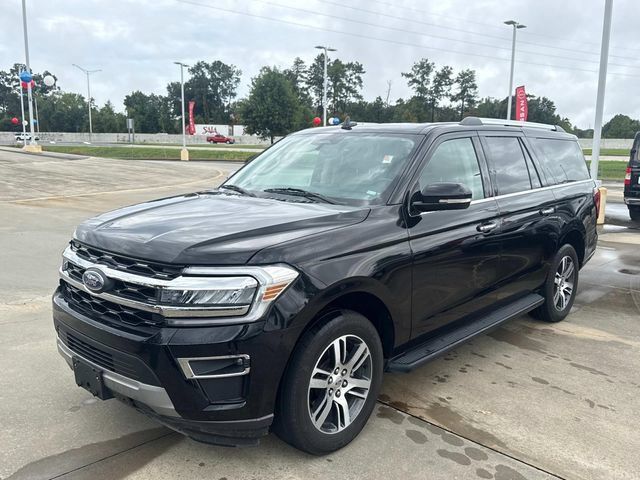 Used 2024 Ford Expedition Max Limited RWD image 4