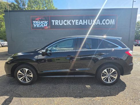 Used 2016 Acura RDX w/ Advance Package AWD/4WD image 2