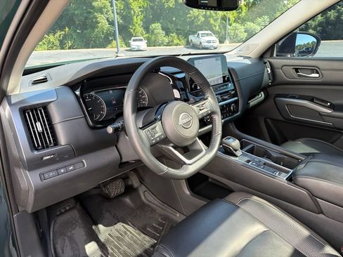 Used 2022 Nissan Pathfinder SL w/ SL Premium Package FWD image 49