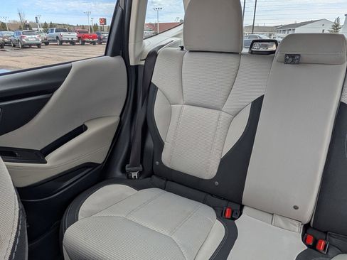 Used 2023 Subaru Forester AWD/4WD image 12