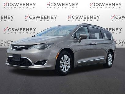 Used 2017 Chrysler Pacifica Touring-L