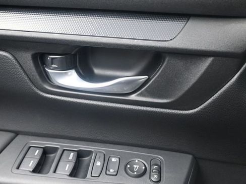 Used 2024 Honda CR-V LX image 14