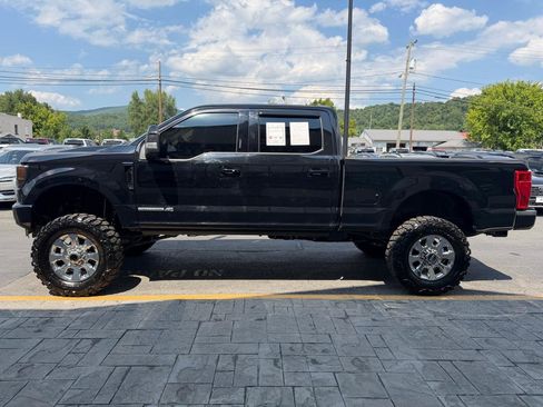 Used 2020 Ford F250 Lariat w/ Lariat Ultimate Package AWD/4WD image 5