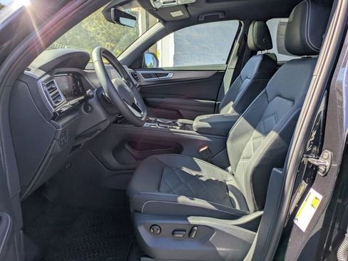 New 2026 Volkswagen Atlas Cross Sport SE FWD image 23