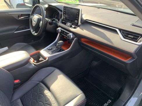 Used 2019 Toyota RAV4 Adventure image 19