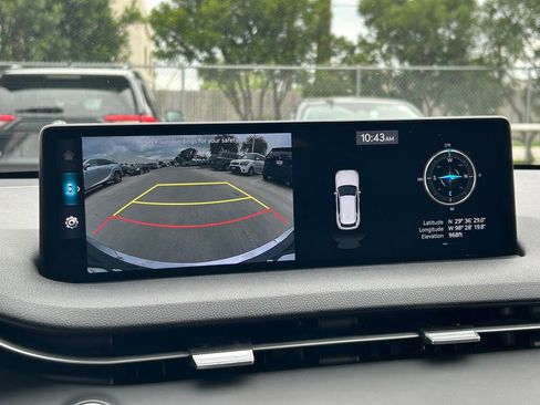 Used 2025 Genesis GV70 2.5T image 32