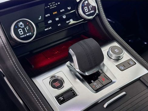 Used 2025 Jaguar F-PACE R-Dynamic S image 17