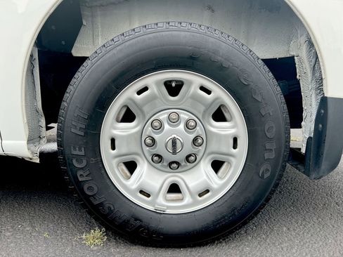 Used 2021 Nissan NV 2500 SV RWD image 18