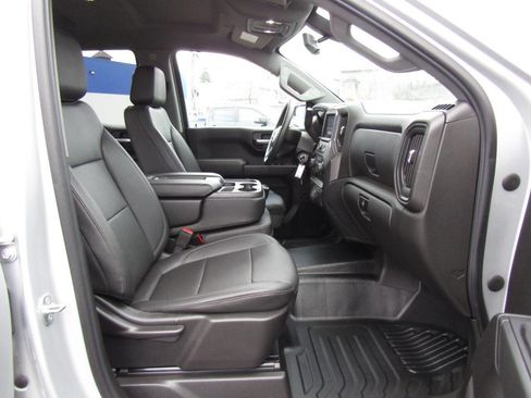 Used 2022 Chevrolet Silverado 1500 W/T w/ WT Value Package image 26