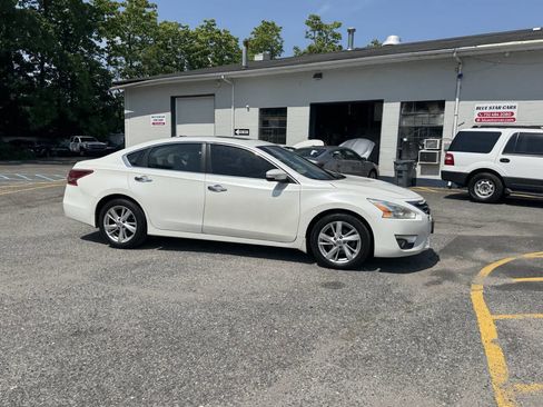Used 2013 Nissan Altima 2.5 SV w/ 2.5SV Convenience Pkg image 7
