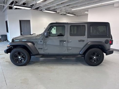 Used 2022 Jeep Wrangler Unlimited Sport image 6