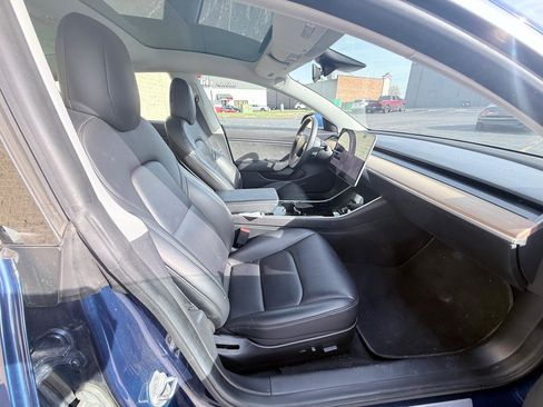 Used 2019 Tesla Model 3 Long Range image 11