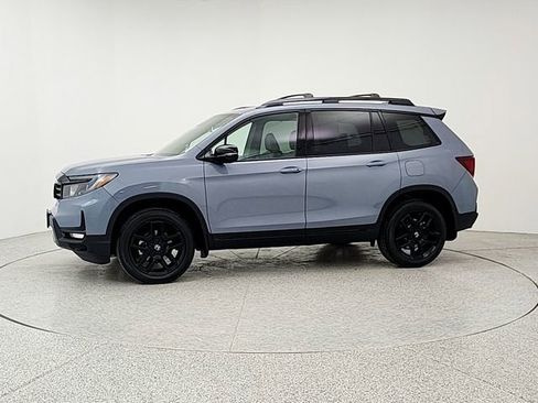 Used 2025 Honda Passport Black Edition image 8