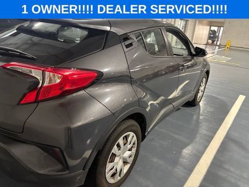 Used 2020 Toyota C-HR LE FWD image 8