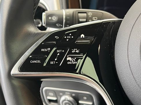 Used 2025 Mercedes-Benz G 550 image 8