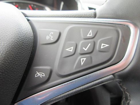 Used 2024 Chevrolet Equinox LT w/ LPO, Floor Liner Package image 16