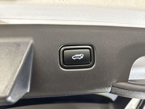 Used 2022 Hyundai Tucson SEL w/ Cargo Package image 25