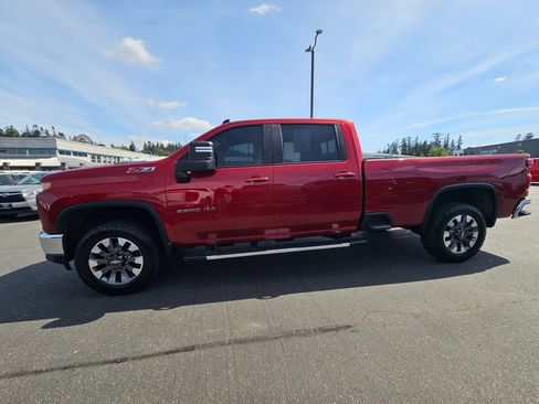 Used 2021 Chevrolet Silverado 2500 LT w/ All Star Edition AWD/4WD image 6