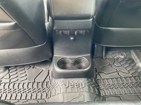 Used 2017 Jeep Wrangler Unlimited Sahara w/ Quick Order Package 24E Chief AWD/4WD image 21