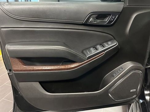 Used 2020 GMC Yukon XL SLT w/ Open Road Package image 10