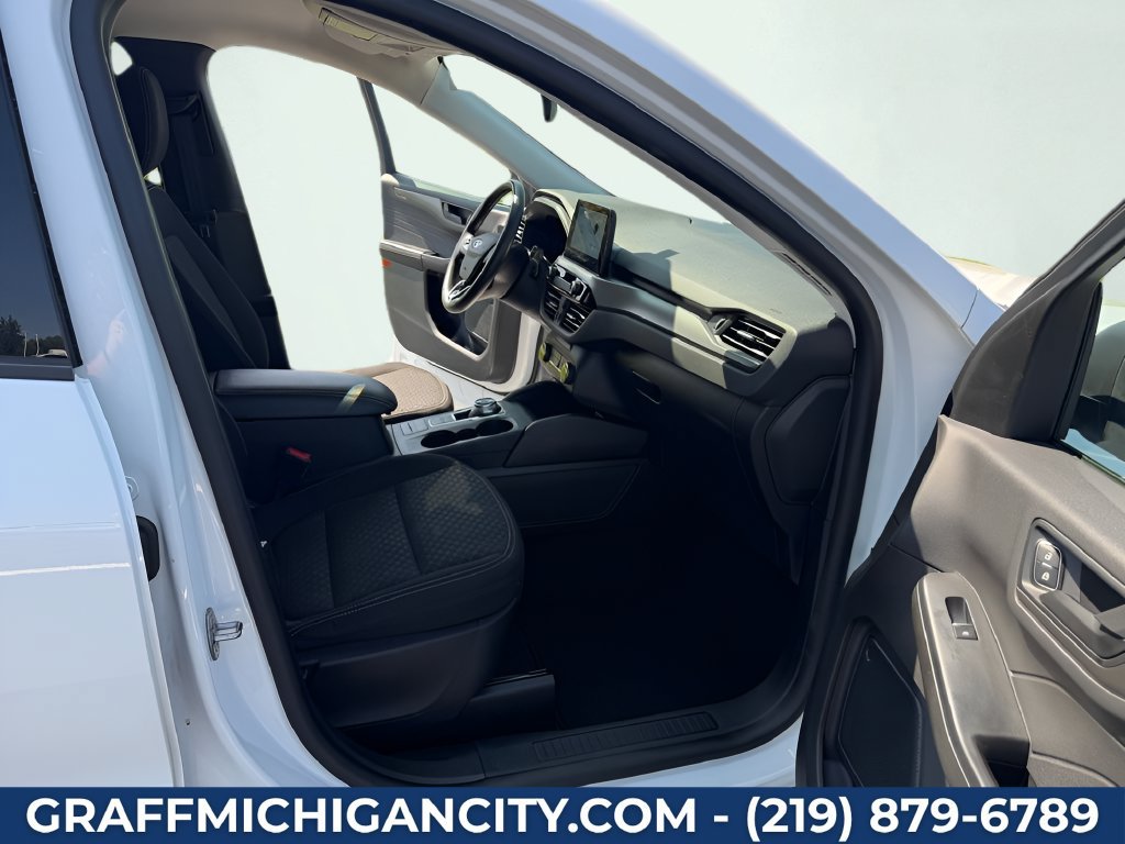Used 2024 Ford Escape Active AWD/4WD image 33