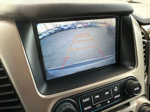 Used 2017 GMC Yukon Denali w/ Open Road Package image 28